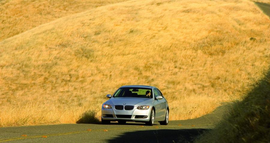  BMW 3-Series Coupe 2007 года  (фото 41 из 219)